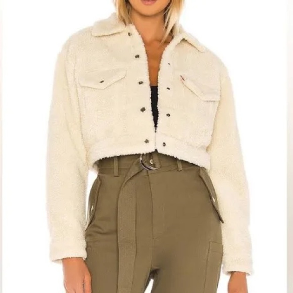 Levi’s Cropped Cream Sherpa Jacket